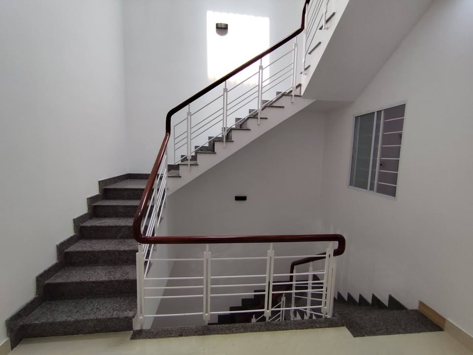 Bán nhà mặt tiền Lê Thanh Nghị, Hải Châu 71m² giá 13 tỷ - Đầu tư sinh lời cực tốt!