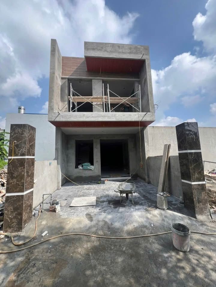 Văn phòng cho thuê Ngõ 5 Tân Cương 2 tầng - Đang hoàn thiện 90%!