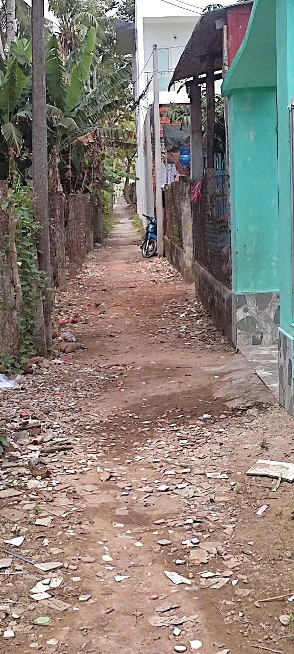 Đất nền hẻm Phú Hòa, Trà Vinh 108m² giá 350 triệu - Đầu tư tuyệt vời!