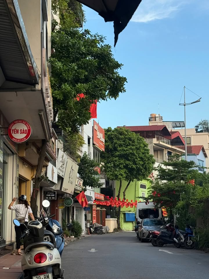 Nhà cho thuê tầng 1, 2, 3 tại Tây Hồ 50m² giá 6 triệu - Mặt tiền kinh doanh lý tưởng!