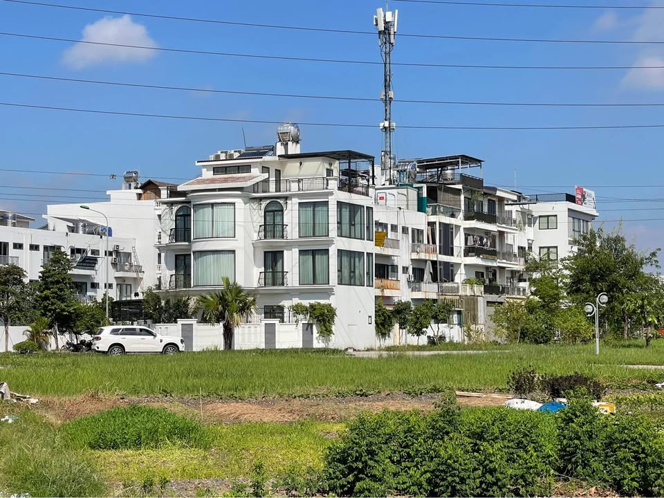 Cho thuê tòa nhà 5 tầng tại KĐT Tasco, Nam Từ Liêm - Phù hợp làm văn phòng, kinh doanh