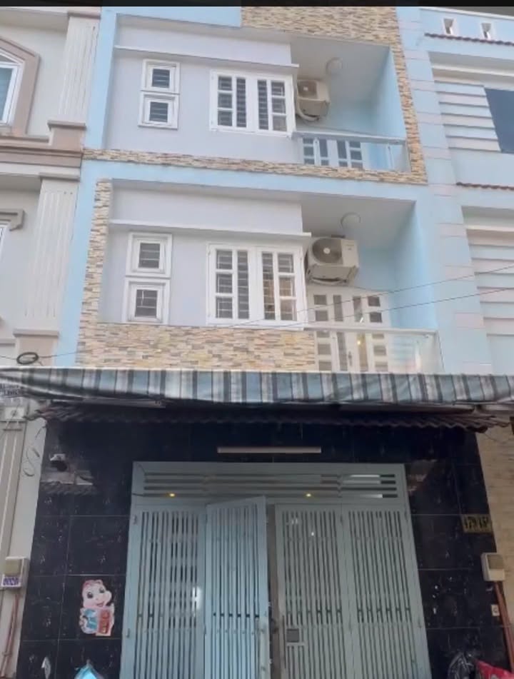 Nhà cho thuê 479 Tân Hòa Đông, Bình Trị Đông 50m² - Giá 13 triệu, có xe hơi để trong nhà!