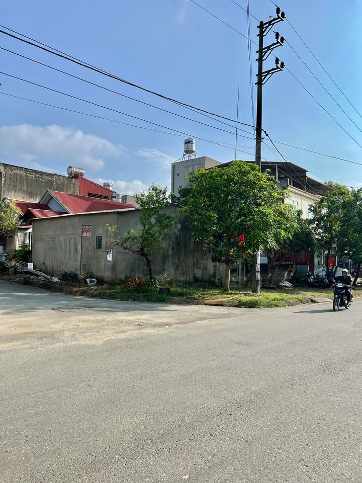 Đất 2 mặt tiền Phạm Ngọc Thạch, Tân Phong 169.7m² giá 2.3 tỷ - Đầu tư sinh lời ngay!