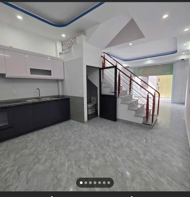 Nhà 3 tầng đường Nguyễn Lương Bằng, Kiến An 40m² giá 1.55 tỷ - Chính chủ, ô tô vào tận cửa!