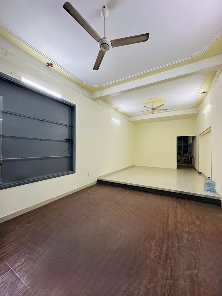 Nhà nguyên căn cho thuê tại KDC Vietsing, Thuận An - Diện tích rộng, giá tốt 18 triệu/tháng!