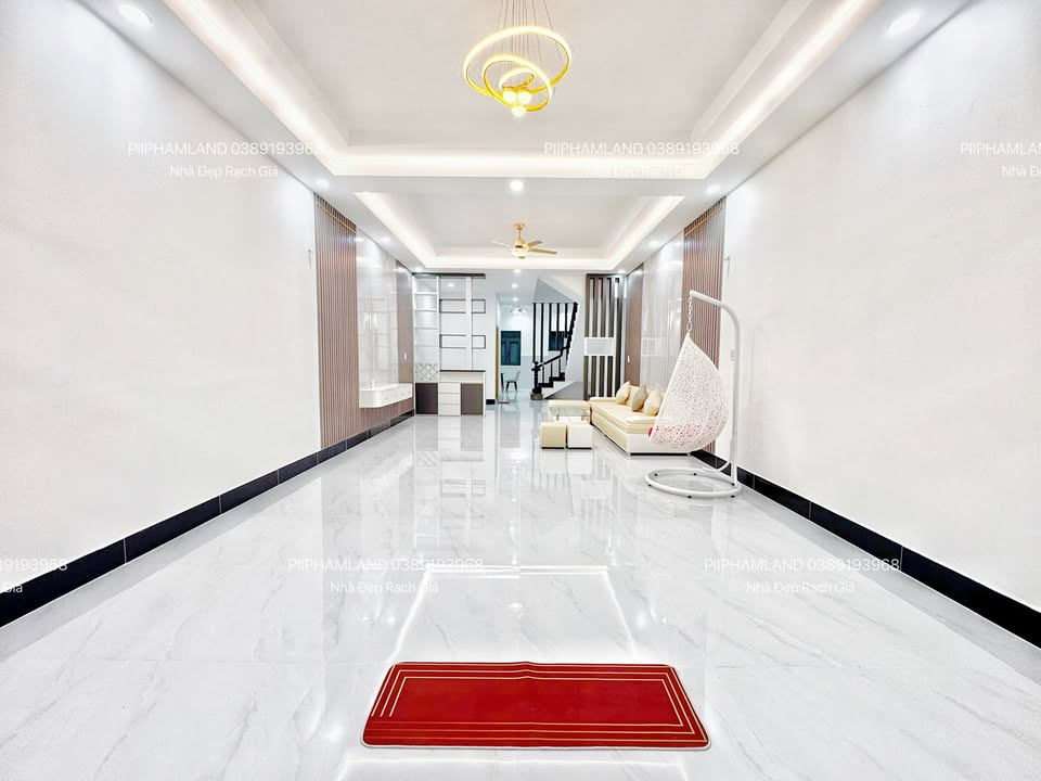 Nhà mặt tiền Nguyễn Quang Bích, Rạch Giá 100m² - Giá chỉ 3.95 tỷ, thương lượng!