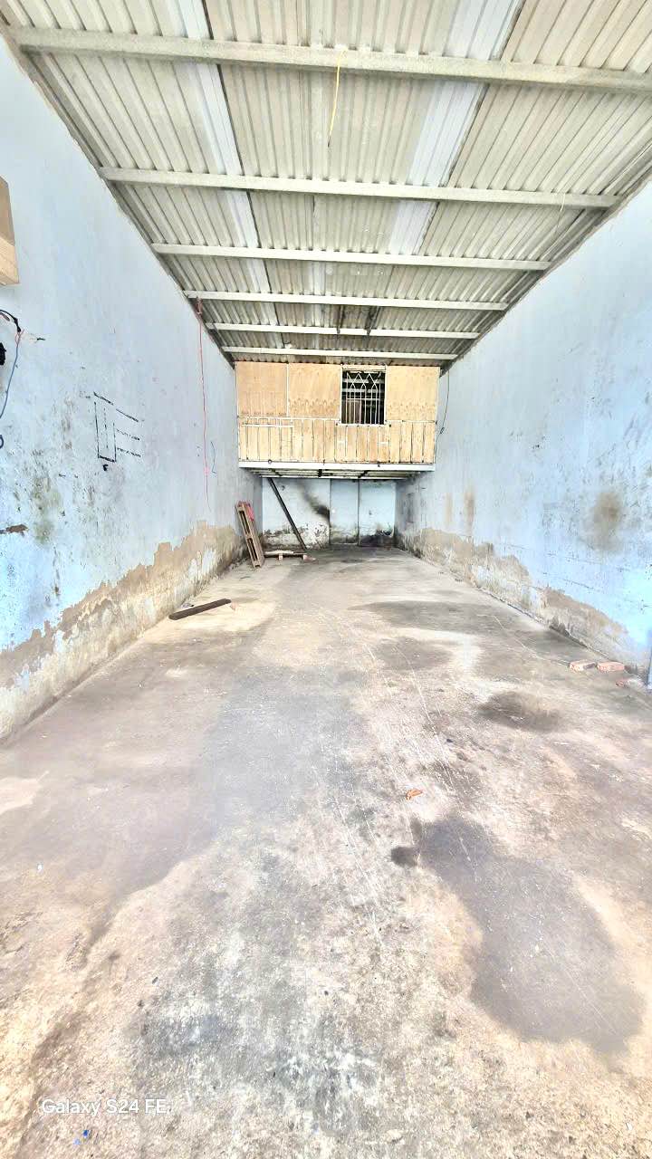 Kho cho thuê đường Chiến Lược, Bình Trị Đông 15m² giá chỉ 5 triệu - Cơ hội tốt cho kinh doanh!