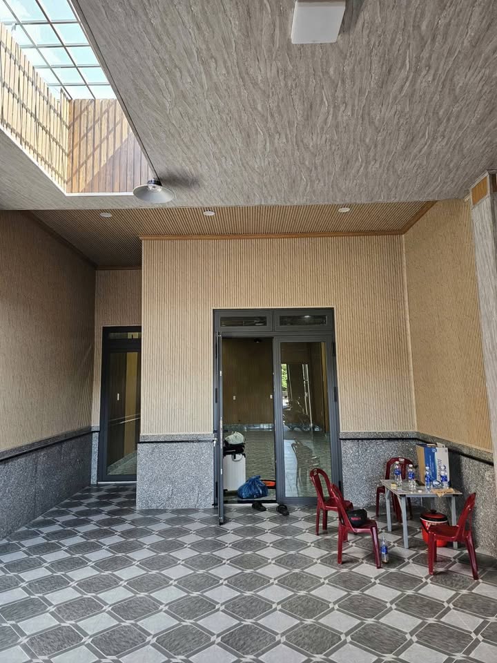 Bán nhà mặt tiền Quốc Lộ 51, Bà Rịa - Vũng Tàu, 200m² giá 3 tỷ - Cơ hội đầu tư lý tưởng!