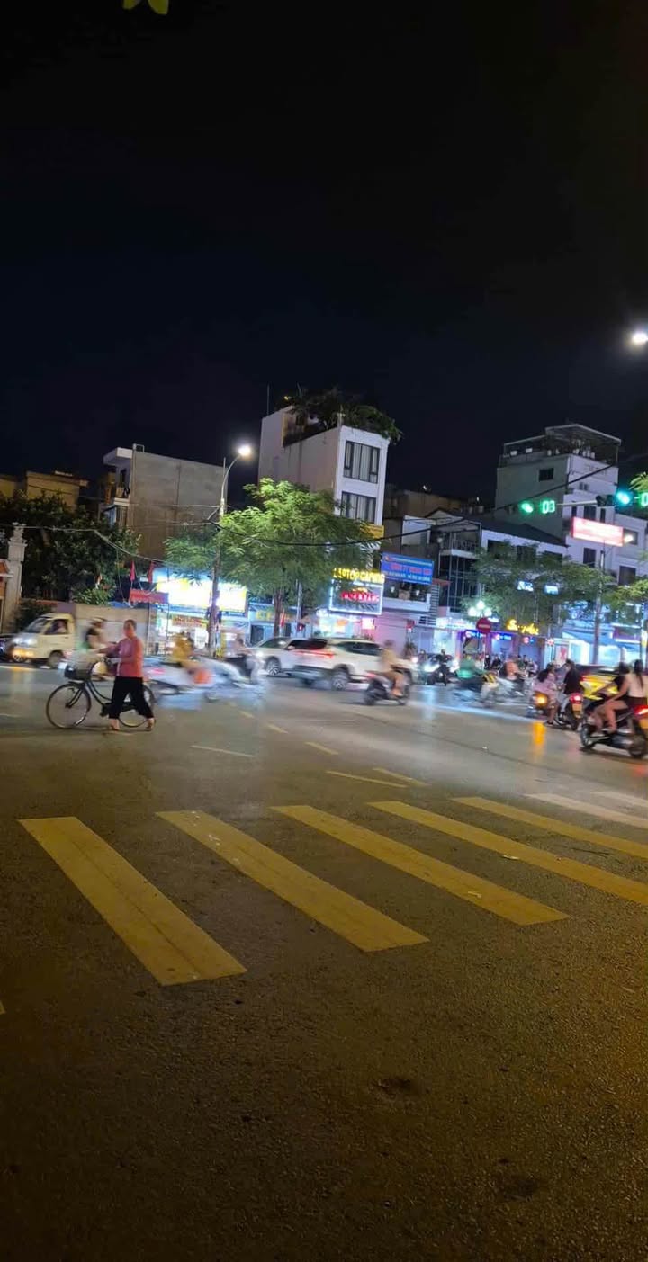 Nhà mặt đường Miếu Hai Xã, Hải Phòng 125m² giá 15 triệu - Phù hợp kinh doanh ngay!