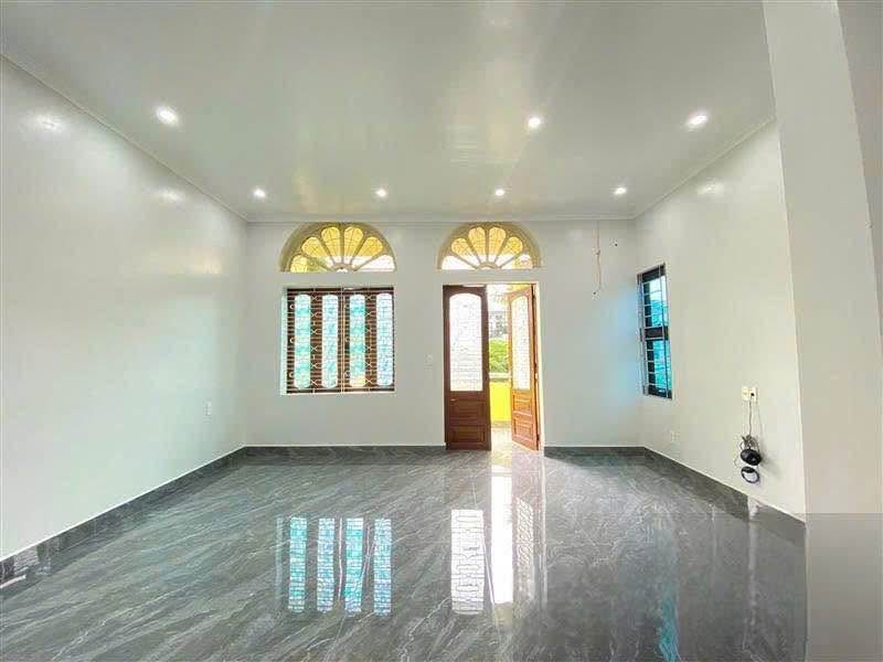 Cho thuê nhà mặt tiền đường Lê Lợi, Hải Phòng 31m² giá 18 triệu - Vị trí đắc địa, thoáng đãng!