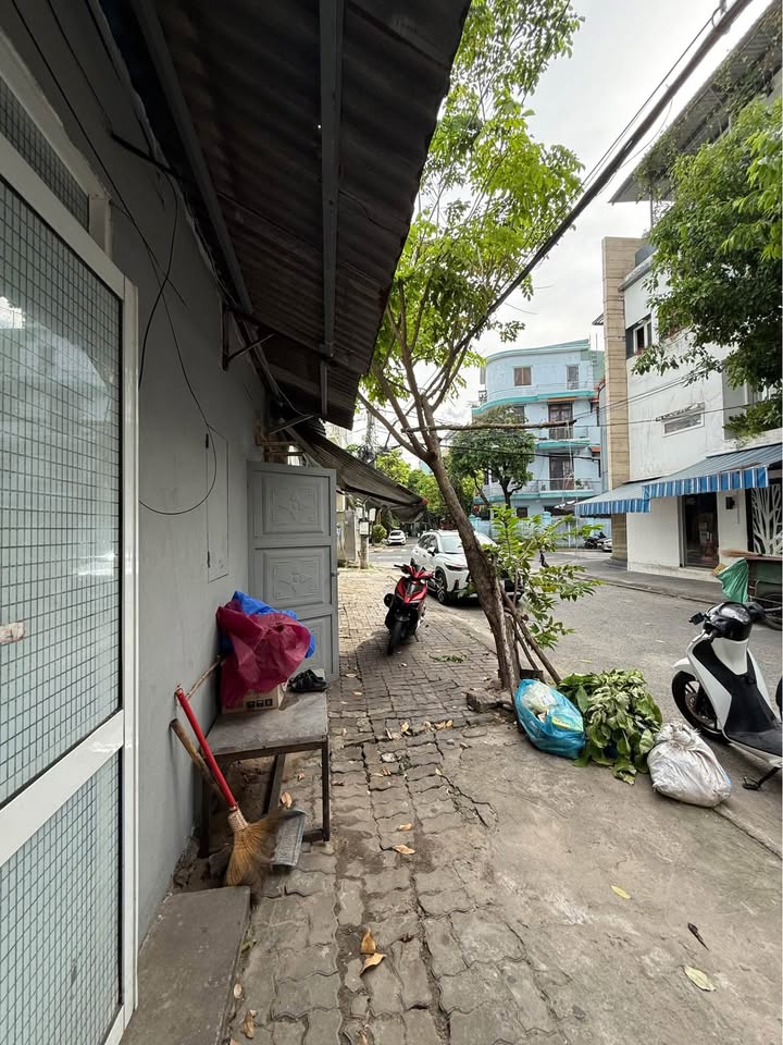 Nhà mặt tiền Nguyễn Đôn Tiết, Đà Nẵng 50m² giá 5 triệu - Kinh doanh đa dạng!