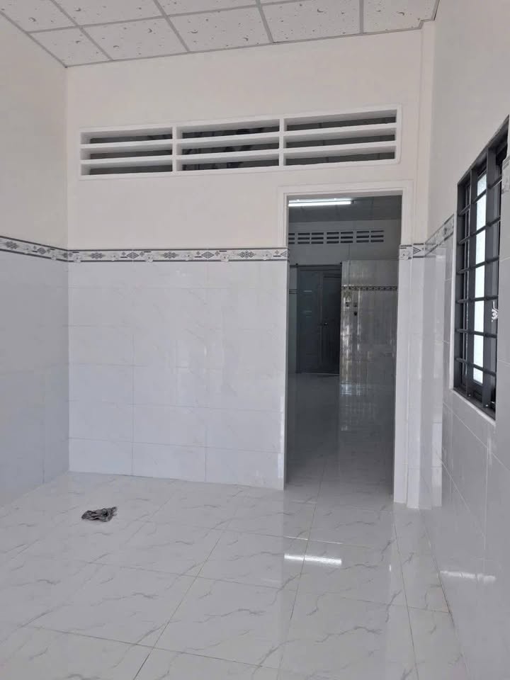 Nhà mặt tiền Lê Văn Phẩm, Mỹ Tho 41m² giá 4.3 tỷ - Cơ hội đầu tư kinh doanh!