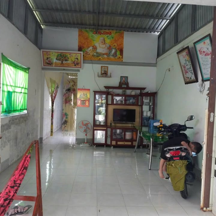 Nhà bán Vị Thanh 225m² giá 650 triệu - Mở rộng không gian sống lý tưởng!