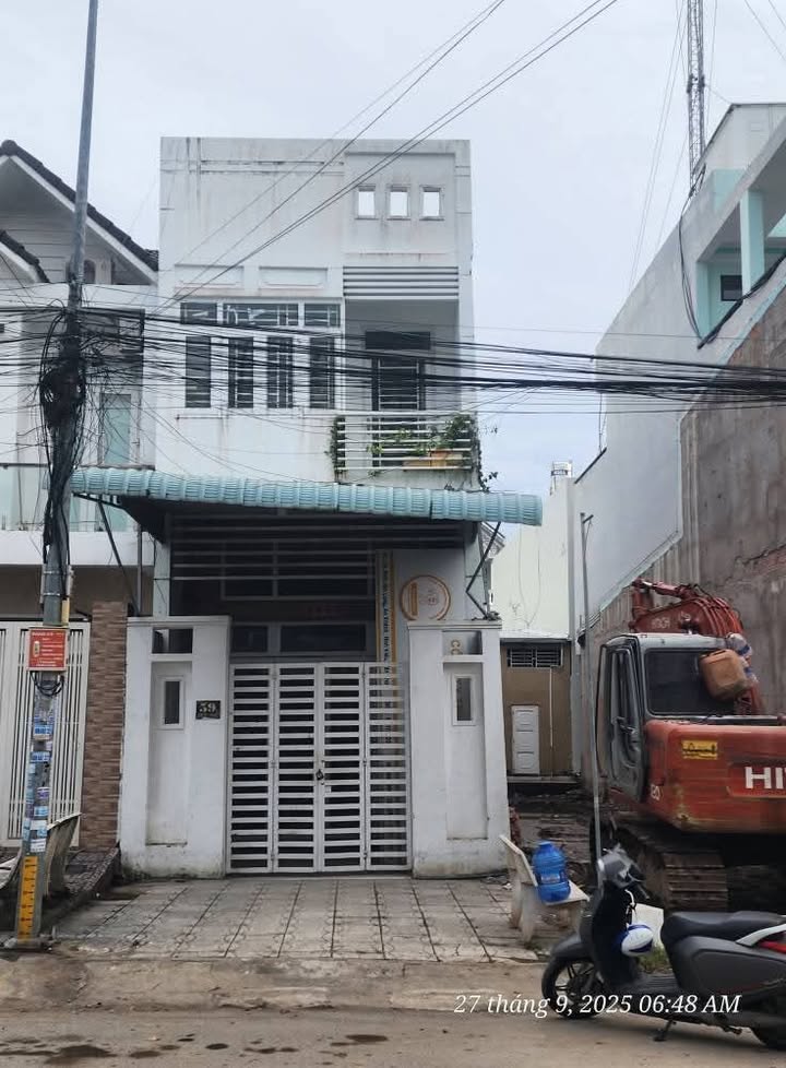 Nhà phố Trần Văn Long, Ninh Kiều, Cần Thơ 220m² giá 5.5 tỷ - Sẵn sàng vào ở!