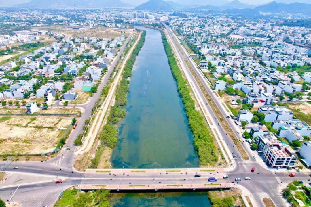 Đất nền Vĩnh Thái Nha Trang 100m² giá 3.1 tỷ - Tiềm năng đầu tư cao!