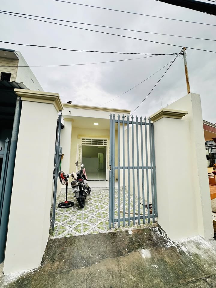 Nhà cho thuê Phú Hòa 75m² giá 5 triệu - Gần ĐH Thủ Dầu Một!