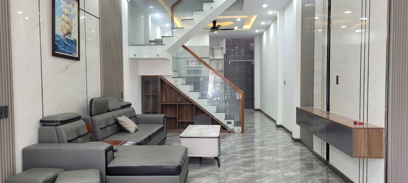 Nhà cho thuê 1 trệt 1 lầu tại Thuận An, Bình Dương 3PN - Nội thất đầy đủ, giá chỉ 7 triệu