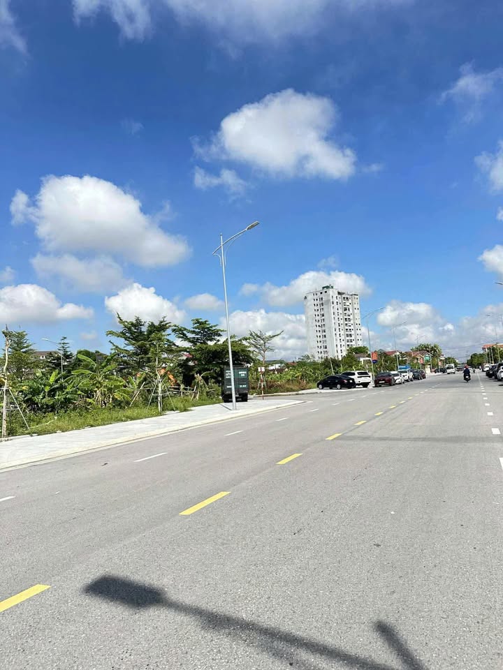 FrontHouse Lê Duẩn Hà Tĩnh 176m² giá 14 tỷ - Mặt tiền đẹp, đầu tư sinh lời!