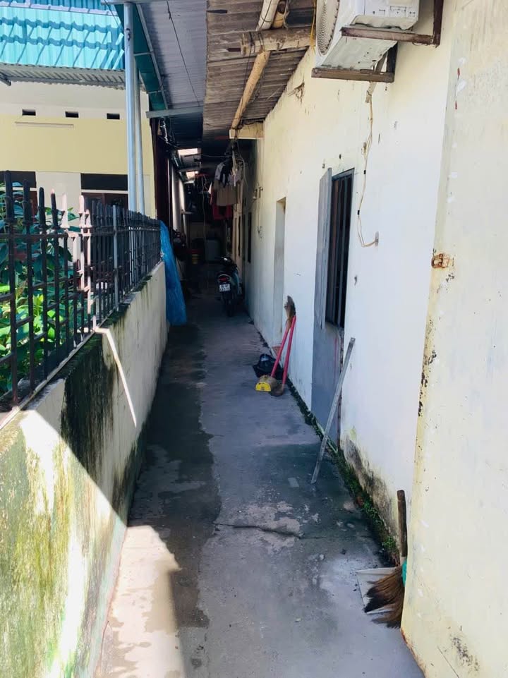 Đất nền phường Quảng Thịnh 100m² giá 1.8 tỷ - Đầu tư sinh lời với dãy trọ sẵn có!