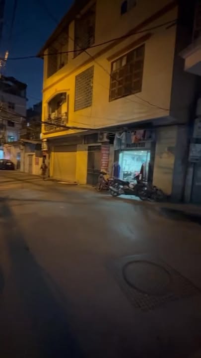 Nhà Bán Bùi Xương Trạch 60m² giá 12.2 tỷ - Ô Tô Đỗ Cửa, Hai Mặt Ngõ