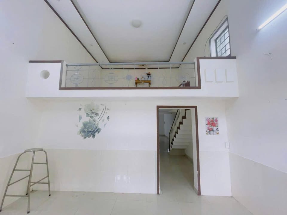 Nhà phố cho thuê mặt tiền Tăng Bạt Hổ - Diện tích 104m² giá 3.5 triệu/tháng - Thích hợp kinh doanh