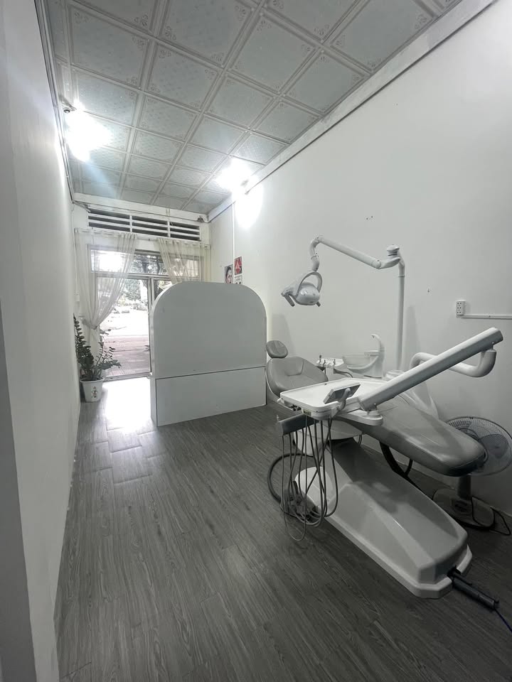 Store cho thuê mặt đường Đinh Tiên Hoàng, 33m² - Phù hợp làm spa, tóc, nail!