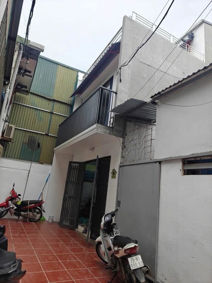 Nhà riêng Tam Trinh, Hoàng Mai 47m² giá 3 tỷ - Thiết kế 3 tầng hiện đại!