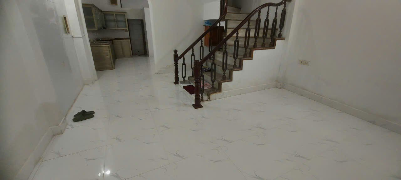 Nhà riêng cho thuê ngõ 194 Đội Cấn, Ba Đình 57m² - Dọn vào ở ngay!