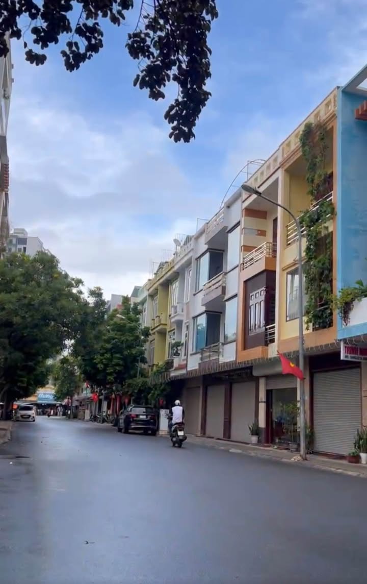 Nhà 3 tầng khu đô thị Petro Quang Trung 80m² - Giá đầu tư hấp dẫn!