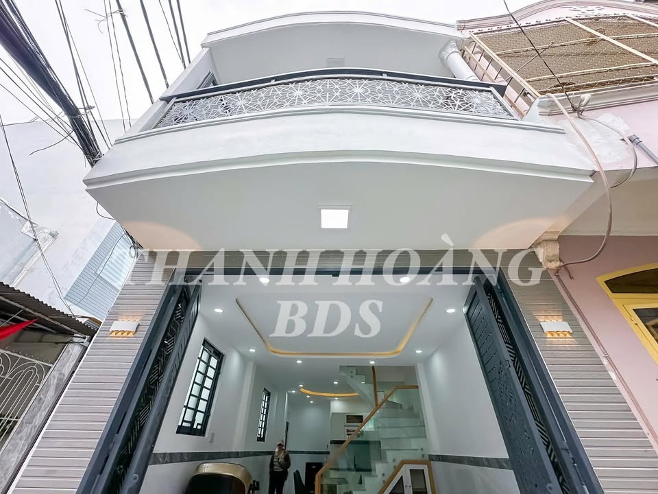 Nhà 2 Mặt Tiền Tại Quận 7 Diện Tích 45m² Giá 5.1 Tỷ - Đầu Tư Sinh Lời!