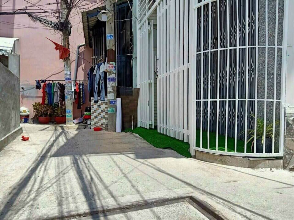 Nhà góc hẻm Dương Cát Lợi, Nhà Bè 36m² giá 2.6 tỷ - Chính chủ bán gấp!