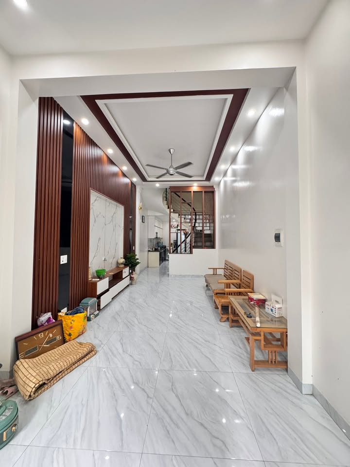 Nhà cho thuê tại Ngõ 263 Lạch Tray, Hải Phòng 45m² - Gần trung tâm, tiện nghi đầy đủ!