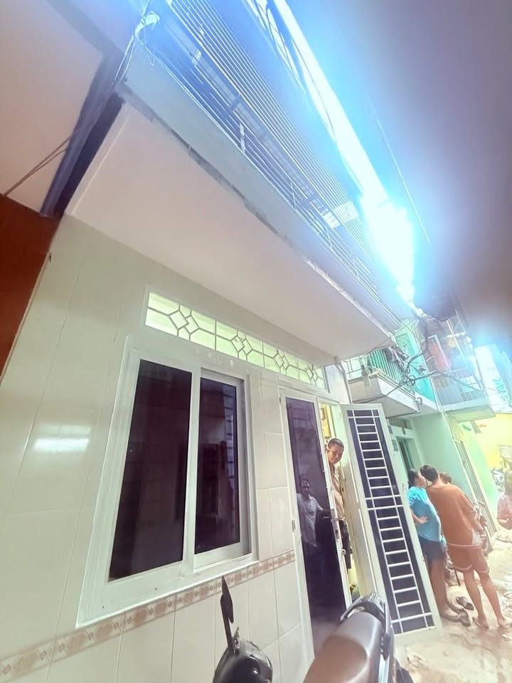 Nhà 3 tầng hẻm H3G Lương Ngọc Quyến Gò Vấp 20m² giá 2.8 tỷ - An ninh tốt, gần chợ!