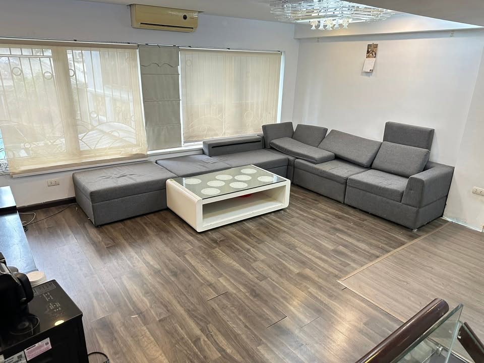 Nhà phố Minh Khai, quận Hai Bà Trưng 35m² giá 13.5 triệu - Phù hợp gia đình!