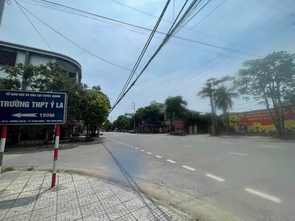 Đất mặt tiền rộng 10m tại Tân Hà 160m² giá chỉ 2.x tỷ - Cơ hội đầu tư tuyệt vời!