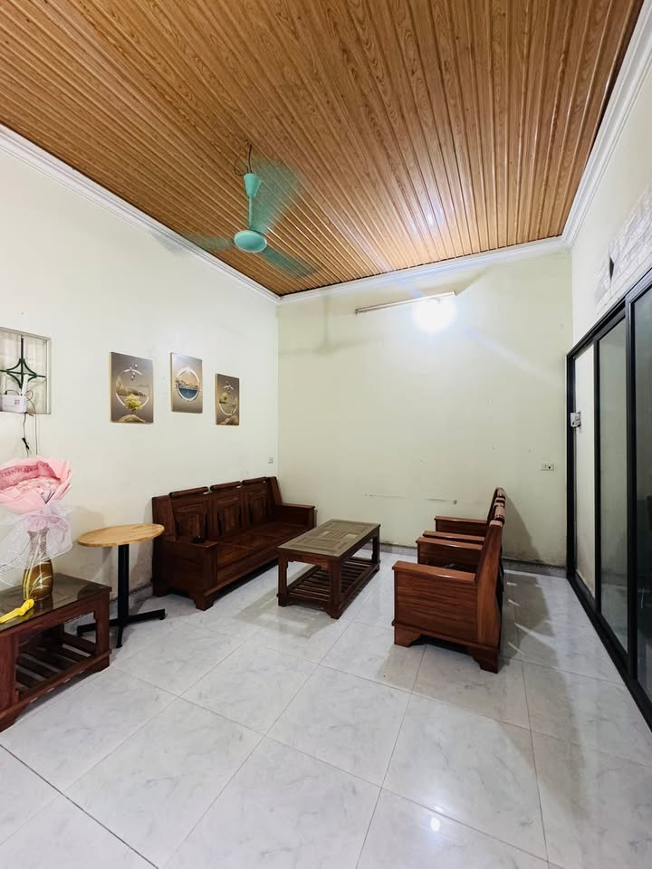 Nhà cấp 4 cho thuê tại Ngõ 15 Mai Hắc Đế, Vĩnh Yên - Giá chỉ 3.8 triệu/tháng!