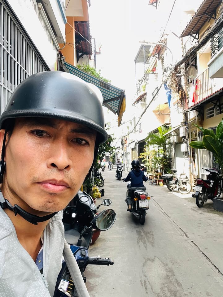 Nhà mới 3 tầng tại Bình Thạnh 35m² giá 6.4 tỷ - Cách Q1 chỉ 1 bước chân!