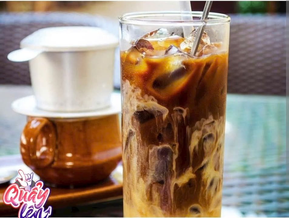 Nhà bán tại Vĩnh Phú, Thuận An 140m² giá 6.5 tỷ - Đường xe hơi thông thoáng!