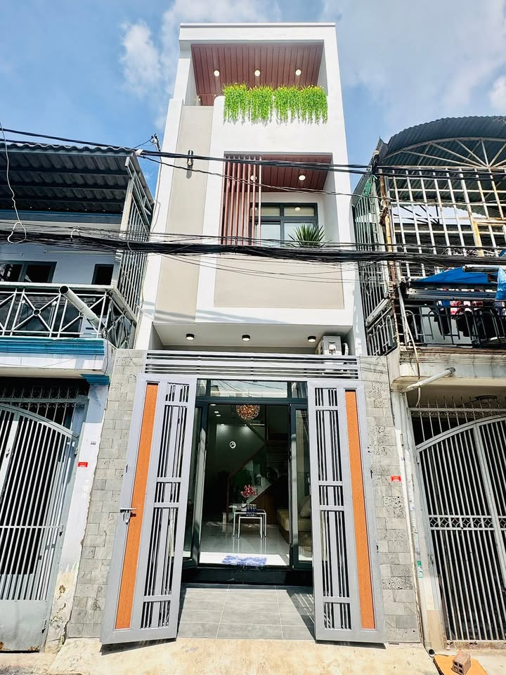 Nhà riêng hẻm xe tải Huỳnh Văn Nghệ 32m² giá 5 tỷ - Sẵn sàng vào ở!