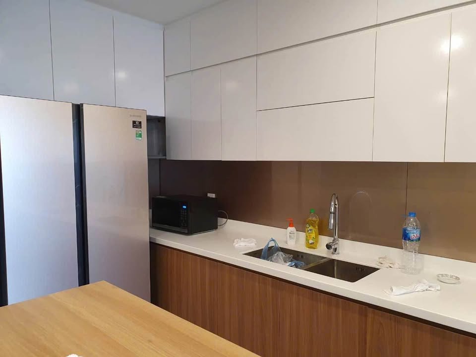 Căn hộ chung cư Kosmo Tây Hồ 118m² giá 23 triệu - Sẵn sàng vào ở!