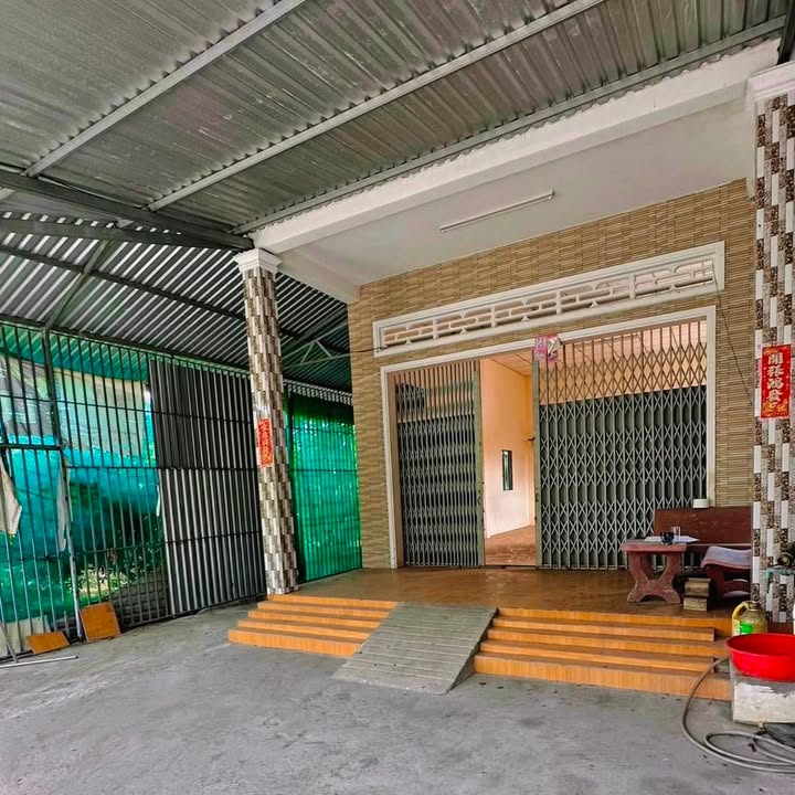 Nhà bán Ấp Điền Mỹ, Chợ Gạo, Tiền Giang 381m² giá 1.7 tỷ - Vị trí thuận lợi