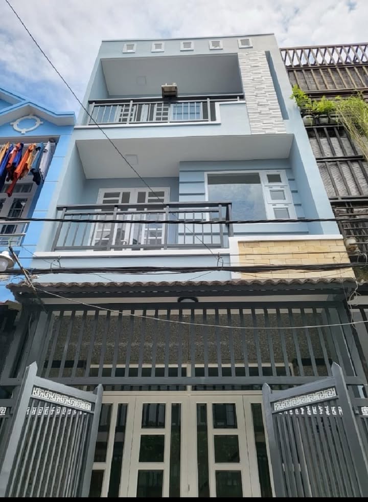 Nhà mặt tiền Lê Văn Lương, Nhà Bè 40m² giá 2.9 tỷ - Sổ hồng chính chủ!