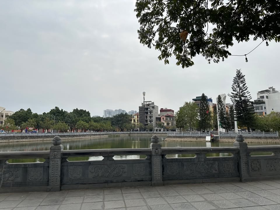 Nhà phố Phú Diễn Bắc Từ Liêm 32m² giá 12 tỷ - Lô góc 2 mặt tiền đắc địa!