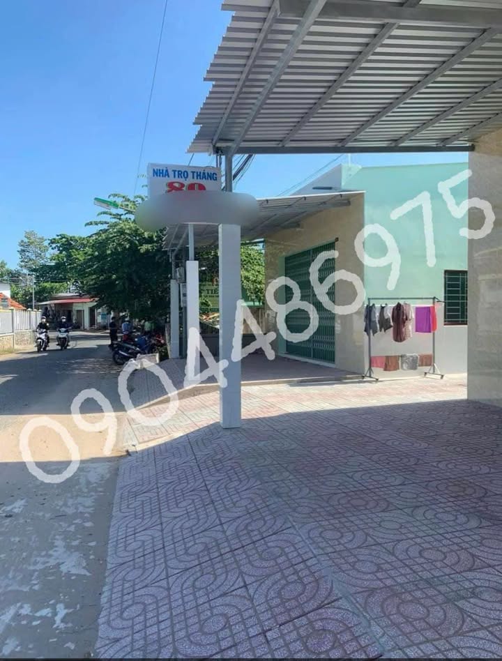 Dãy trọ 8 phòng đường Đinh Đức Thiện 160m² giá 675 triệu - Đầu tư sinh lời hấp dẫn!