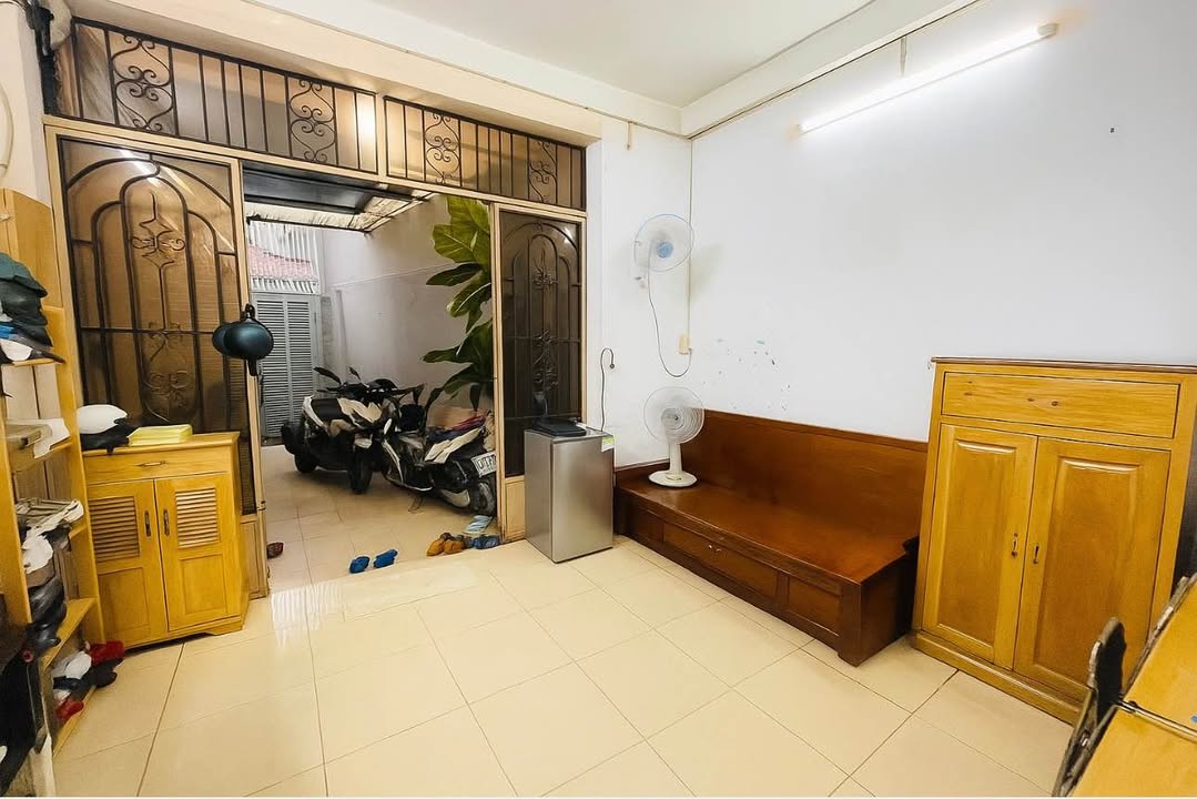 Nhà phố Lê Quang Định, Bình Thạnh 61m² giá 6 tỷ - Sổ đỏ chính chủ, nở hậu!