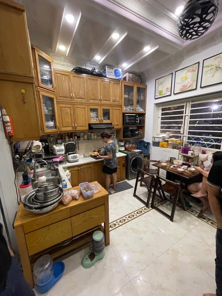 Nhà đẹp quận 7, đường Huỳnh Tấn Phát, diện tích 55m², giá chỉ 5 tỷ - Sổ hồng chính chủ!