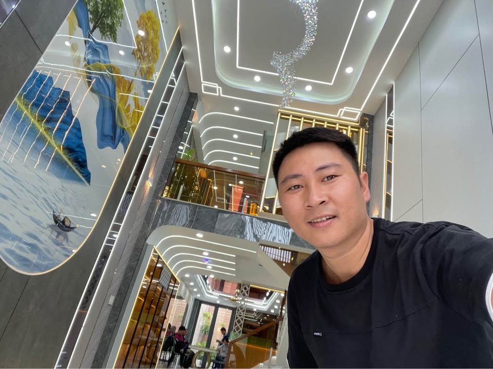 Nhà 5 tầng Tân Chánh Hiệp, Q12 - 100m² giá 7 tỷ - Thiết kế hiện đại, sẵn sàng ở!