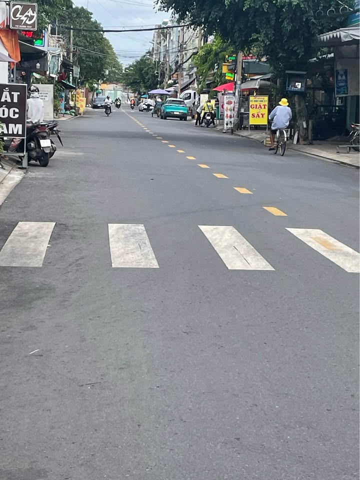 Mặt tiền FrontHouse Bình Tân 120m² giá 12.5 tỷ - Đầu tư sinh lời cao!