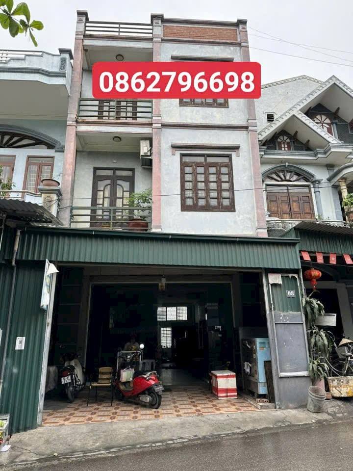 Nhà 3 tầng đường kinh doanh tại Chợ Chiều Quang Trung, Uông Bí - Giá thương lượng hấp dẫn!