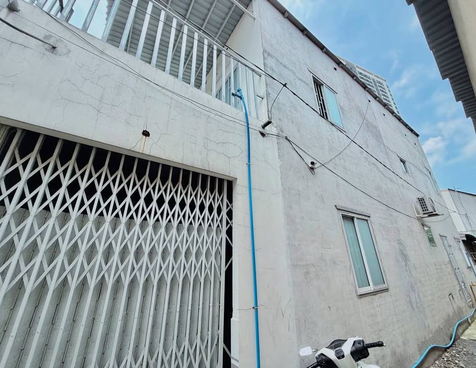 Nhà phố Tân Đông Hiệp 54m² giá 1.7 tỷ - Vị trí vàng, tiện ích đầy đủ!